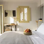 Elesia Boutique Hotell