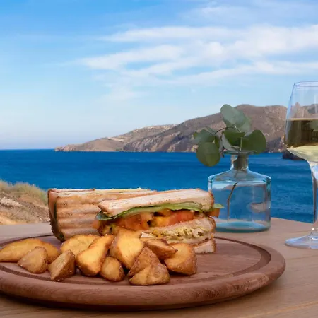 Anassa Boutique
