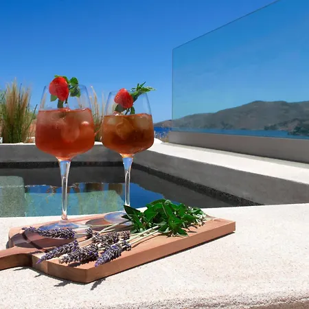 Anassa Boutique Hotel 3*
